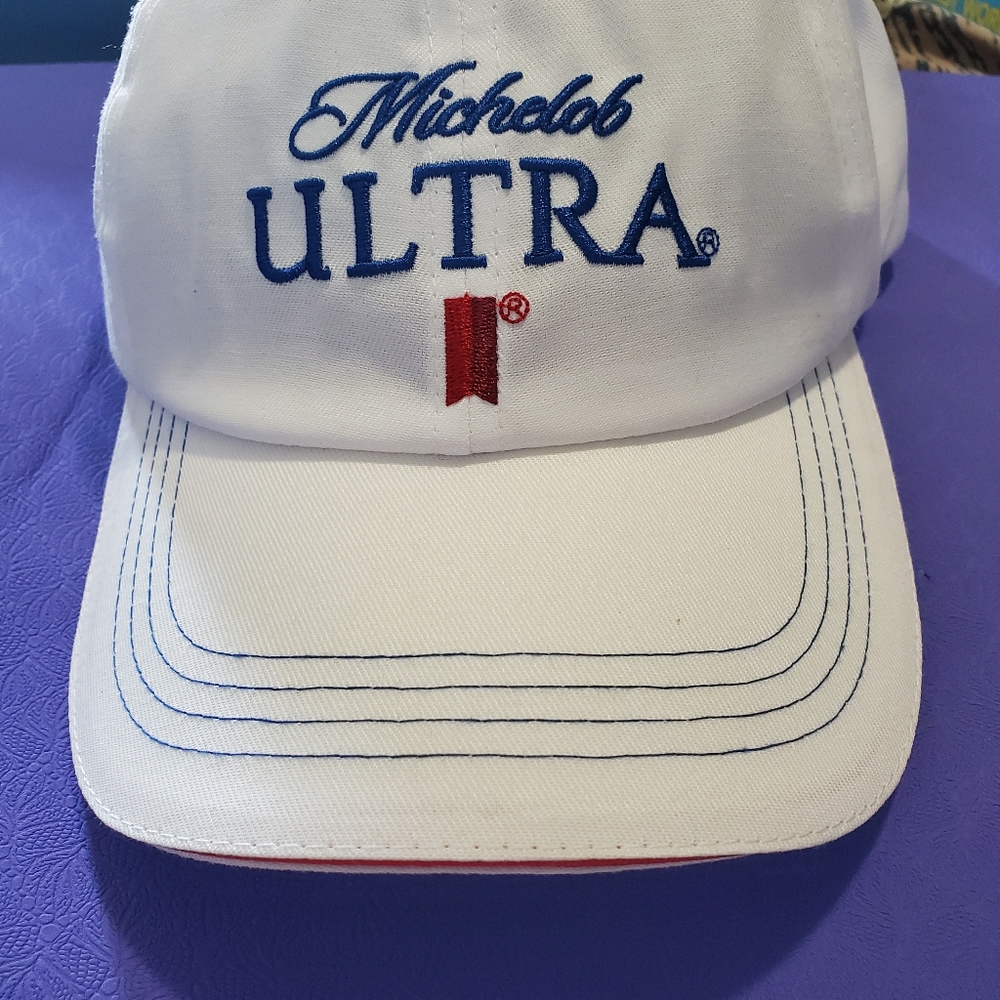 Michelob Ultra Hat Golfing baseball